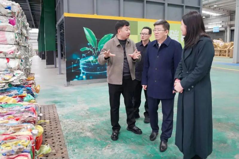 任泽锋督导调研生态环保督察反馈问题整改、大气污染防治和生活垃圾分类工作